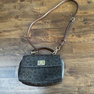 Calvin Klein adjust strap crossbody logo black w/gold initials, brown accent